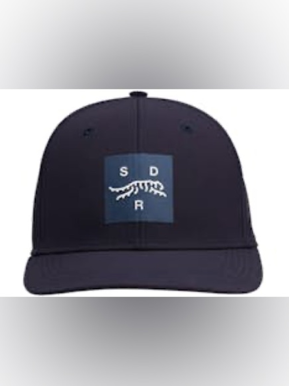 Sun Day Red x Tiger Woods Lockup Half Vent Snapback Hat
Navy XS